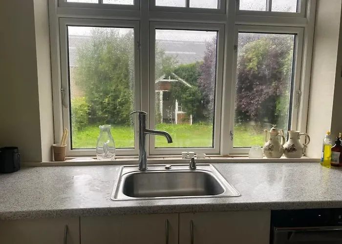 In The Center With Seaview * Наксков